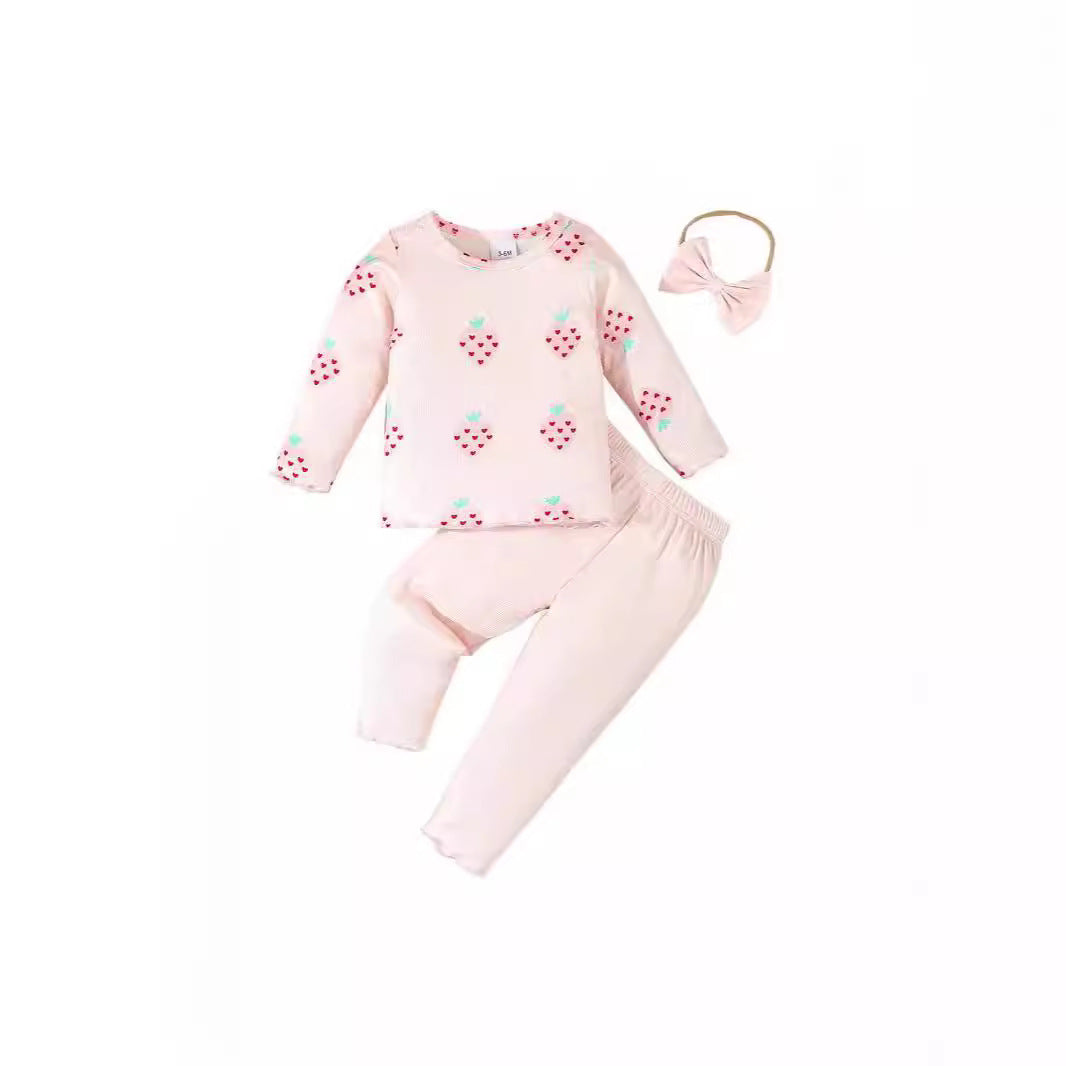 3-Piece Baby Outfit Set – Printed Top, Pants & Hat for Infants